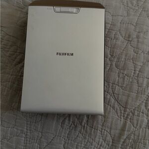 Fujifil instax share SP-2
